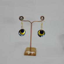 Load image into Gallery viewer, shell earring, circle- Blues, Gold/ Yellow
