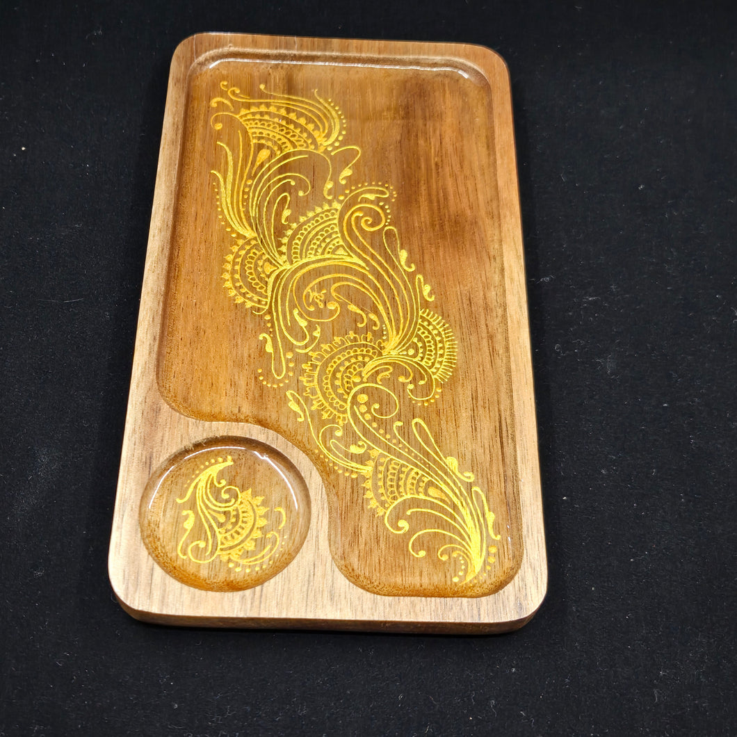 Small Wood Rolling Tray, Smoke Accessory,  Rolling Station with intricate henna inspired designs sealed with resin. Stylish and elegant.