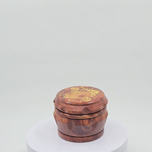 Load and play video in Gallery viewer, Medium size 4 part Herb Grinder with Kief catcher. Hand painted mushrooms on imitation wood. Sharp teeth, magnetic closure with smooth grinding
