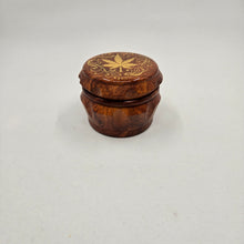 Load image into Gallery viewer, Medium size 4 part Herb Grinder with Kief catcher. Hand painted weed leaf
